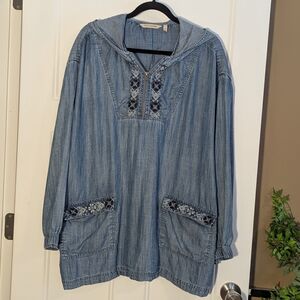 Women's Blue Denim Hooded Pullover Tunic. Size 2X.